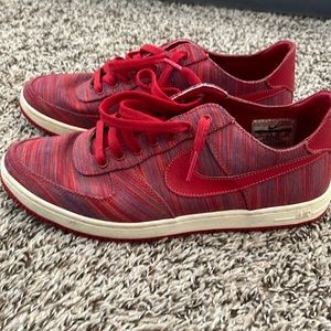Nike Air Womens size 7 red multi color casual lace ups. Like new condition.